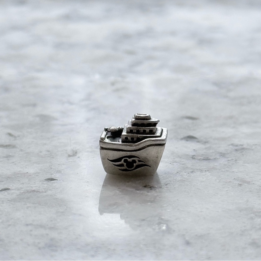 Disney Cruiseline Pandora bead